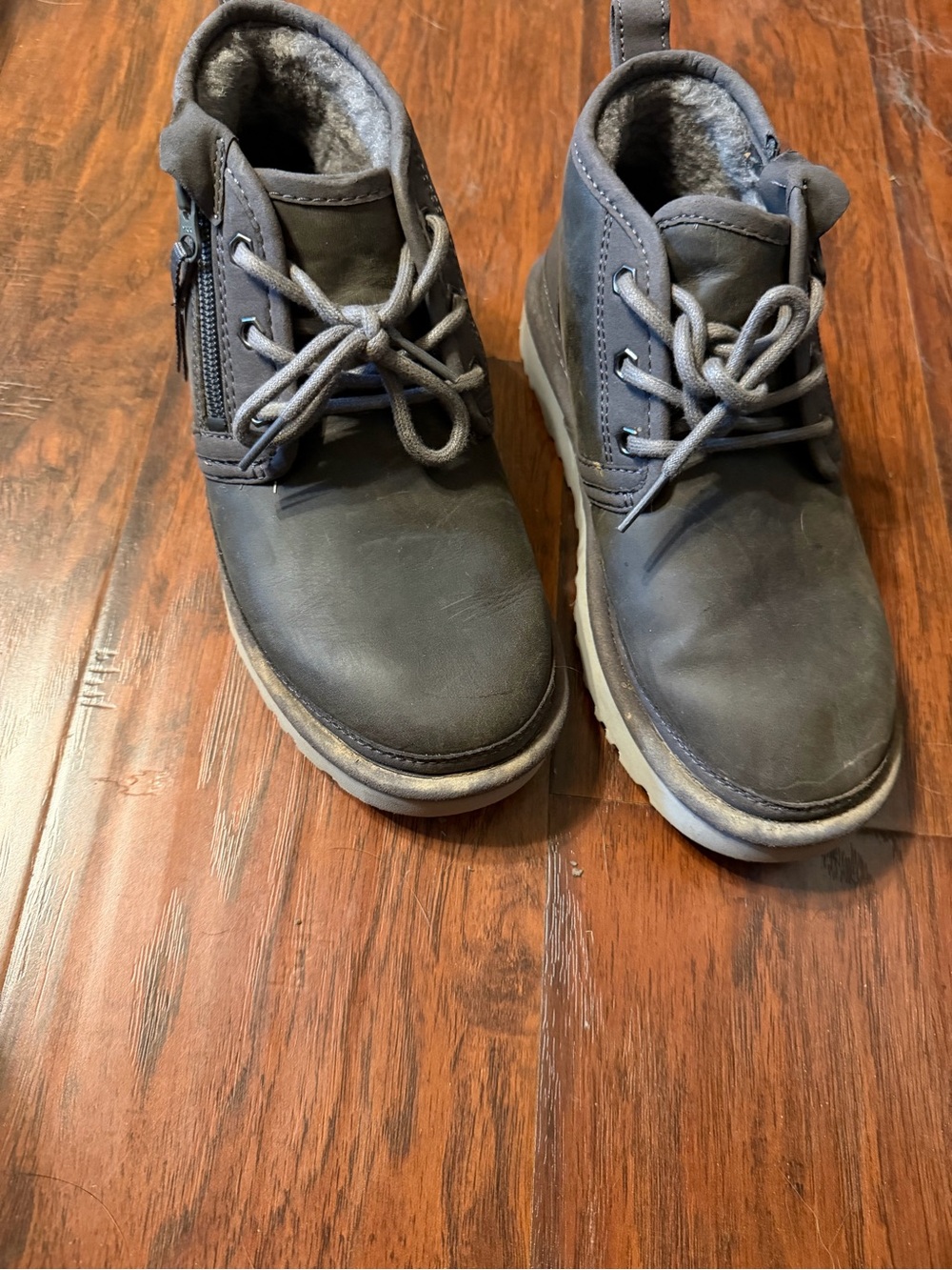 UGG Gray Shearling-Lined Boot Interior Detail